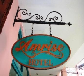 Amrise Hotel Singapore Exterior photo